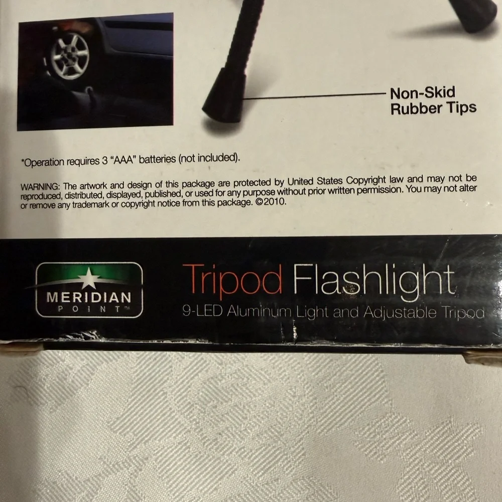Adjustable Black Tripod Flashlight
